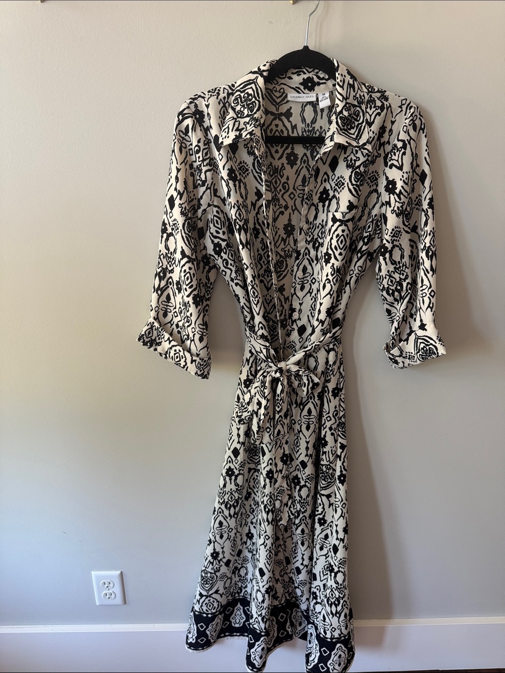 Sincerely Jules Printed Wrap Midi/Maxi Dress in Black & Cream